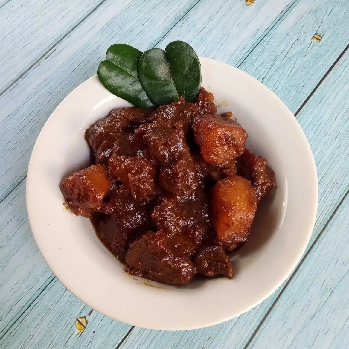 Resep Semur Daging Kentang oleh Rina Okta - Cookpad